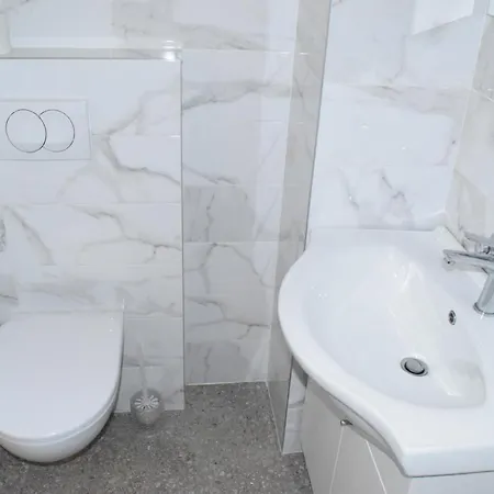 Modern Studio For 2 In City Center Apartamento Rijeka
